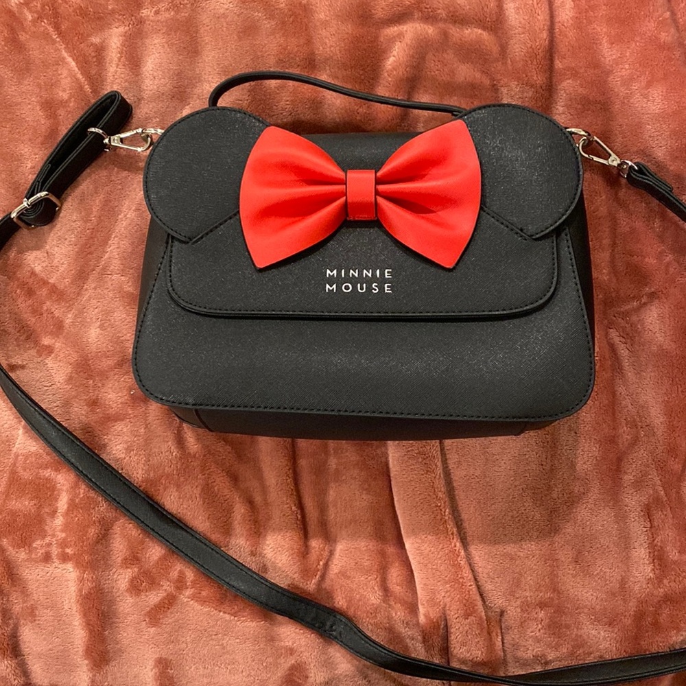 Minnie Mouse purse